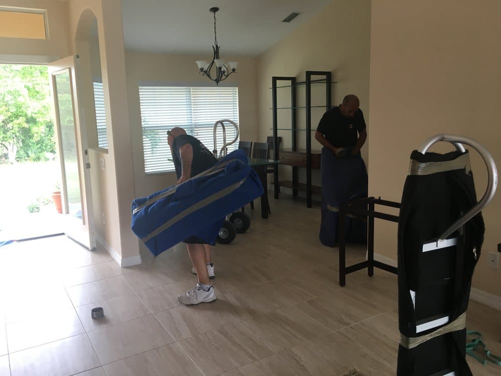 Dependable apartment moving service near Cortez, FL Professional apartment movers serving Cortez, FL