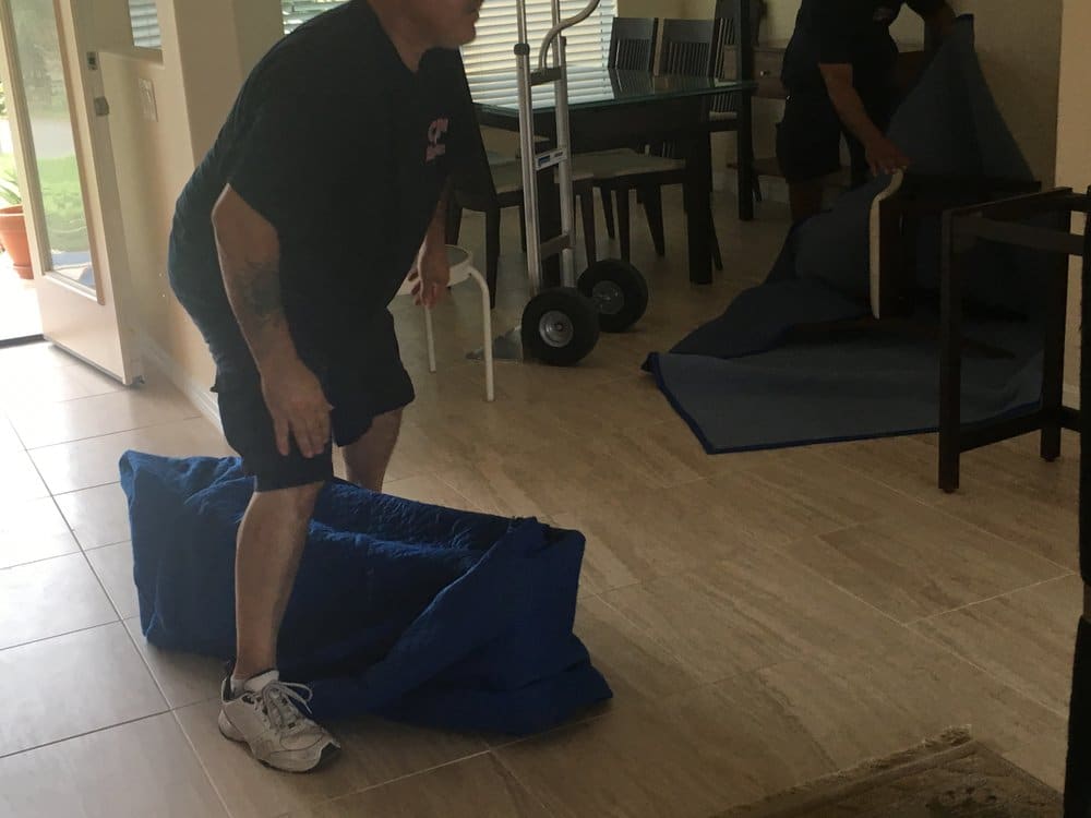 Professional apartment moving services in FL Reliable apartment movers for your Dover move